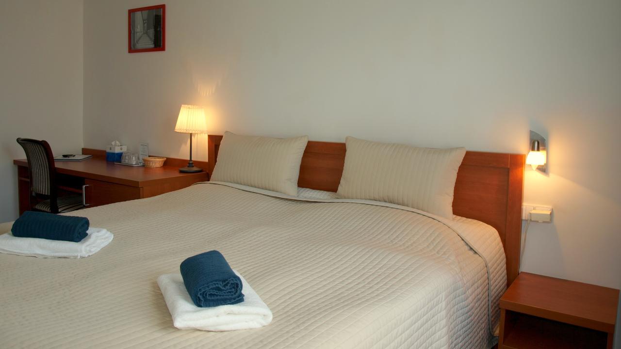 Pension Village Karlsbad Eksteriør billede