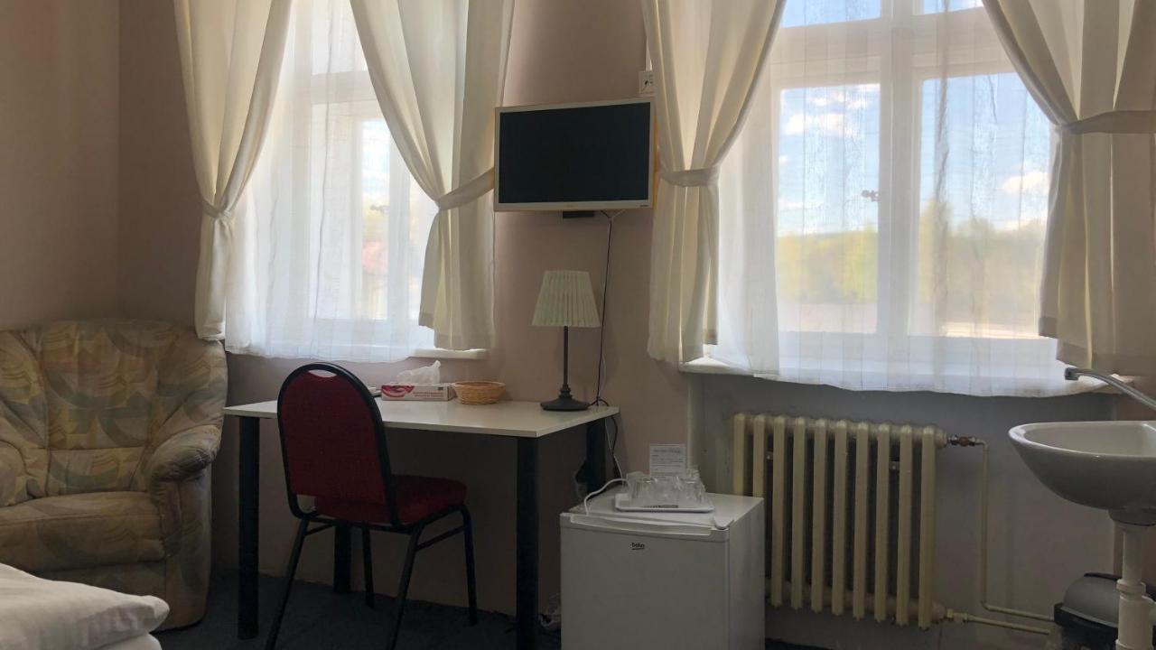 Pension Village Karlsbad Eksteriør billede